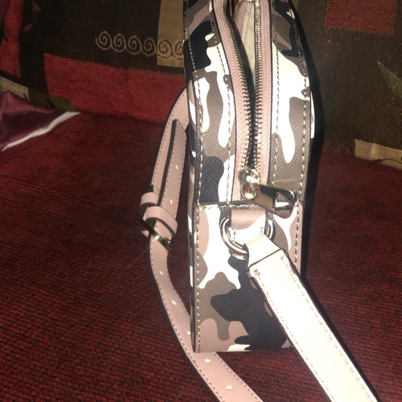 Pink And Green Camo GUESS Crossbody Purse - Picture 6 of 6